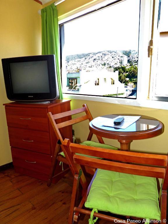 فالبارايسو Casa Paseo Atkinson B&B الغرفة الصورة